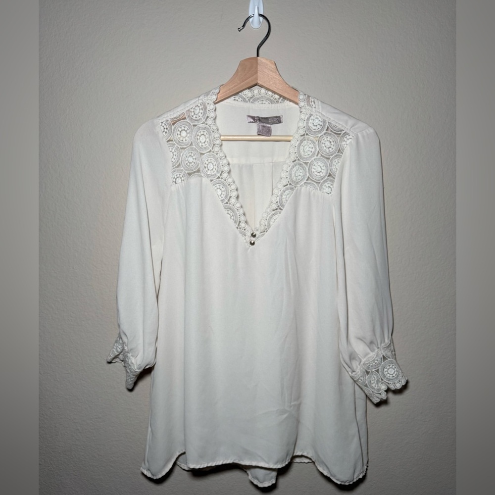 Forever 21 white Cream Medium long sleeve blouse